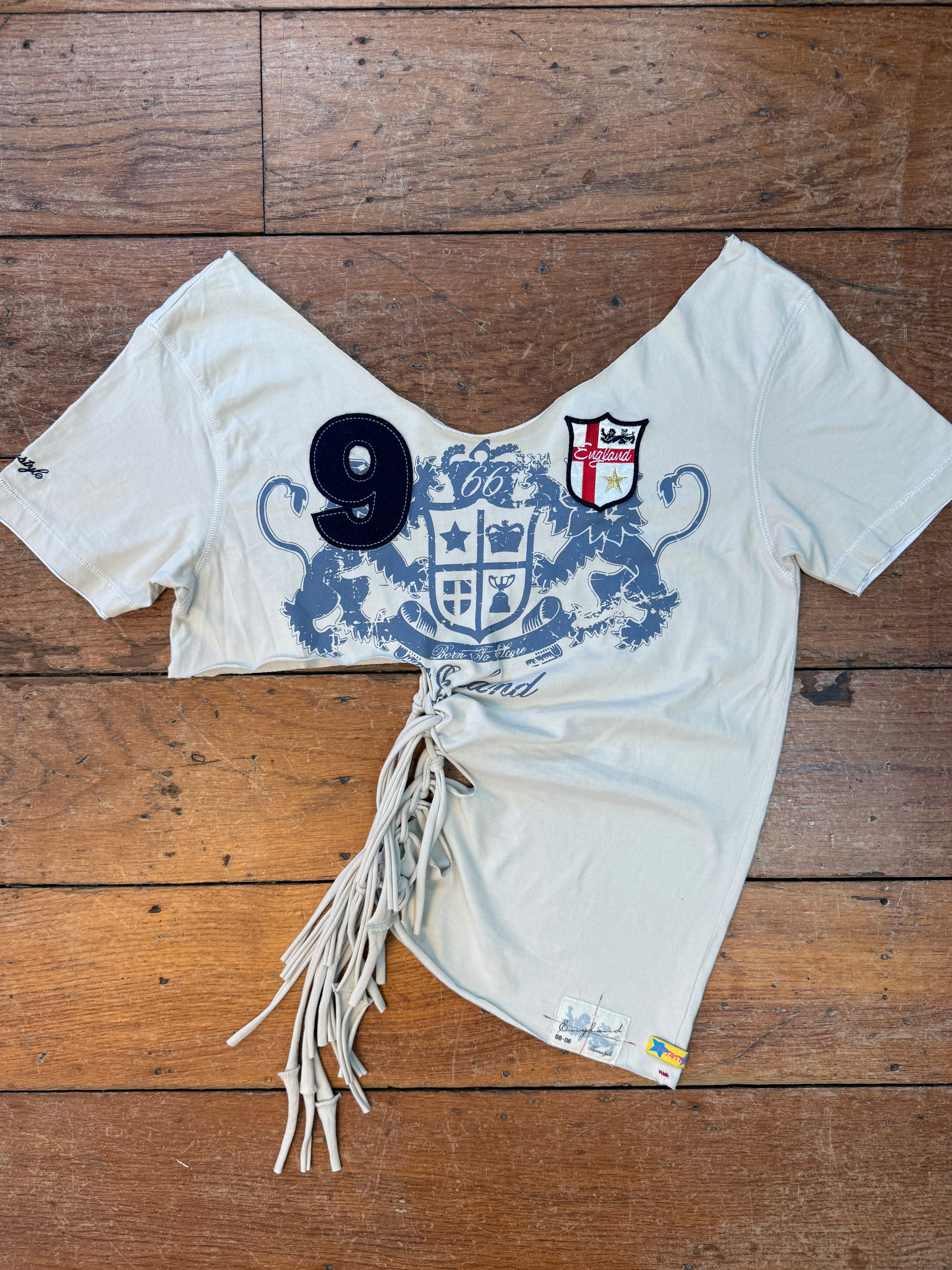 #1 WAG Fringe Tee