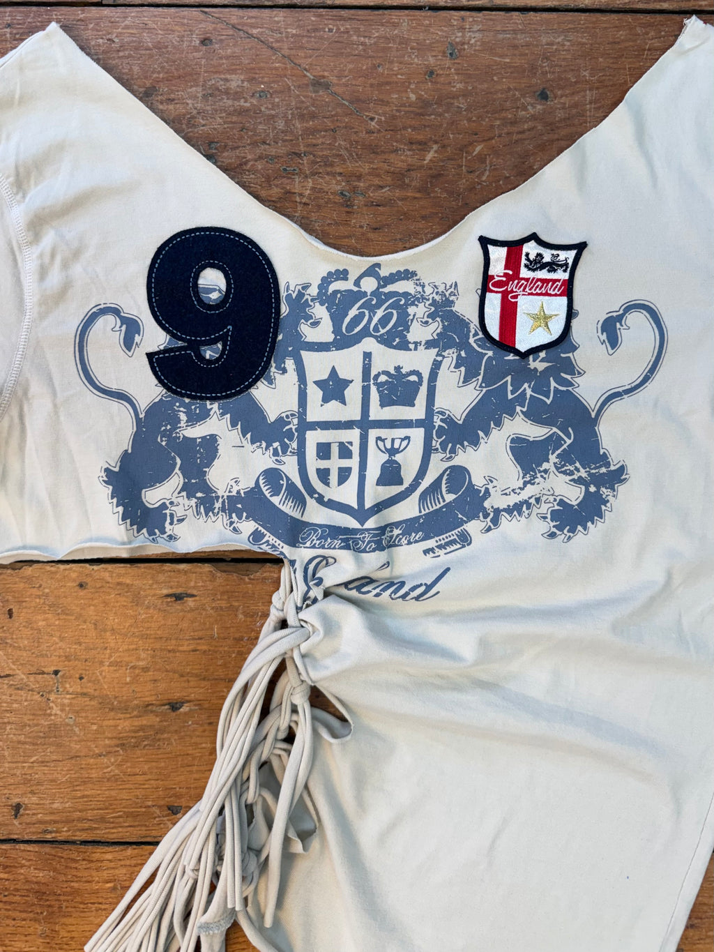 #1 WAG Fringe Tee
